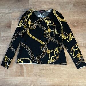 $3/15 Y2K Black and Gold Long Sleeve Top